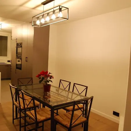 Cosy In With Lift Kortrijk