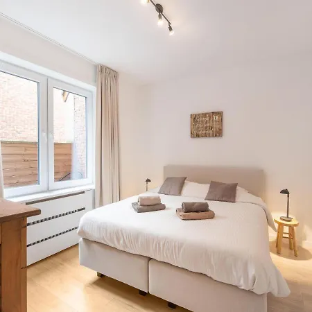 Cosy In With Lift * Kortrijk